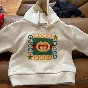 Gucci sweater unisex